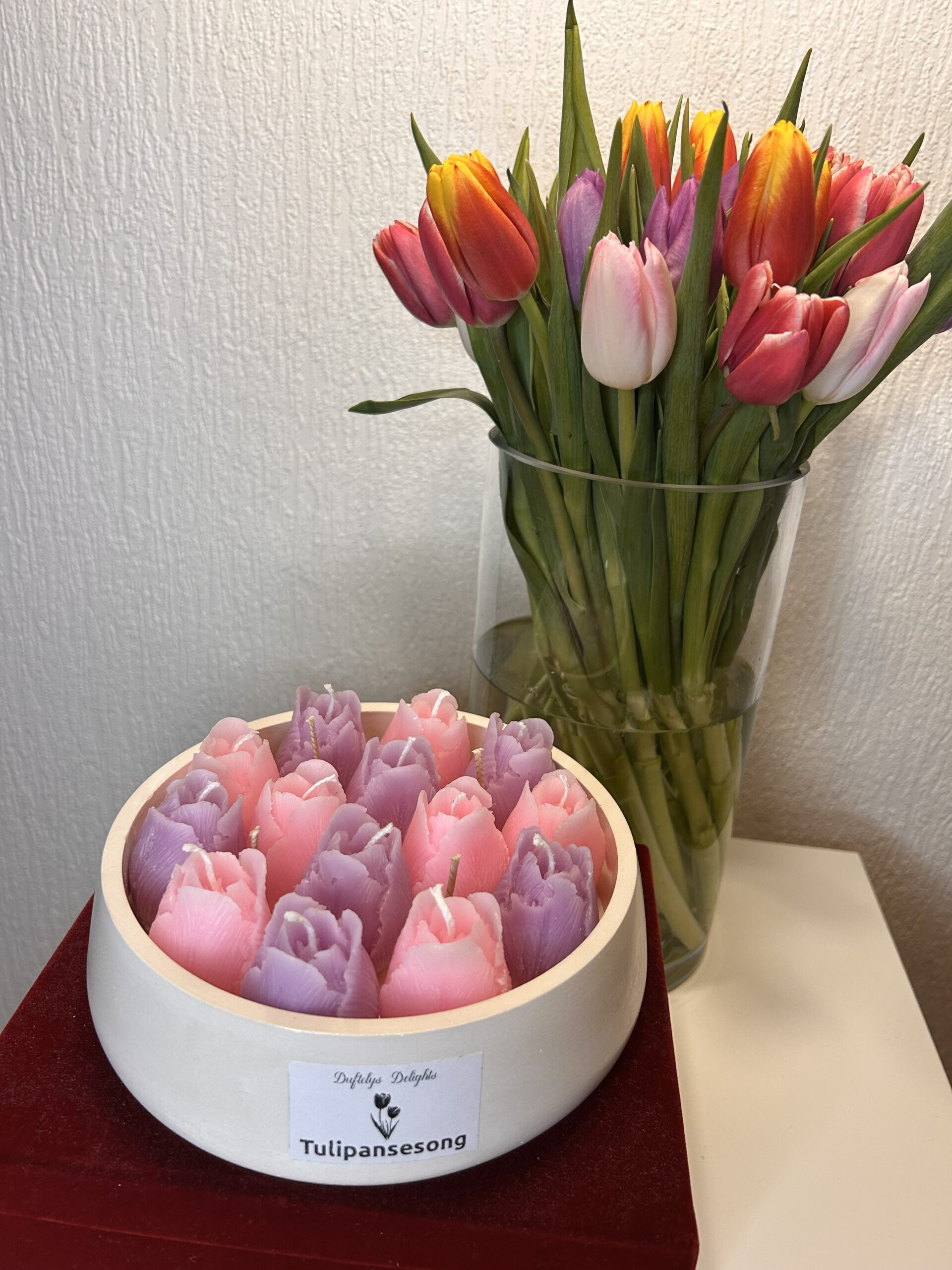 Vårbeholder med rosa-fiolett tulipaner🌷💛 - Image 5