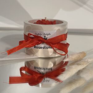 Rose i hvitt potte🌹